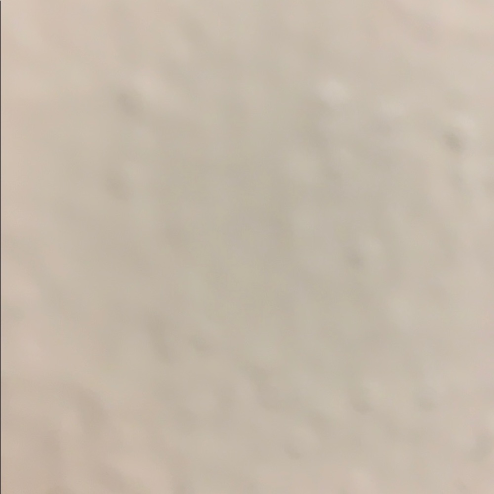 Meet your Posher, Anahi